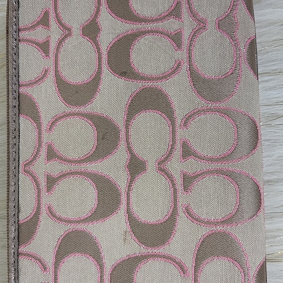 Coach Wallet - Picture 5 of 11